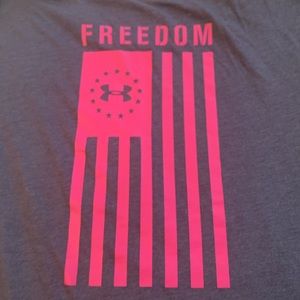 Under Armour T-shirt